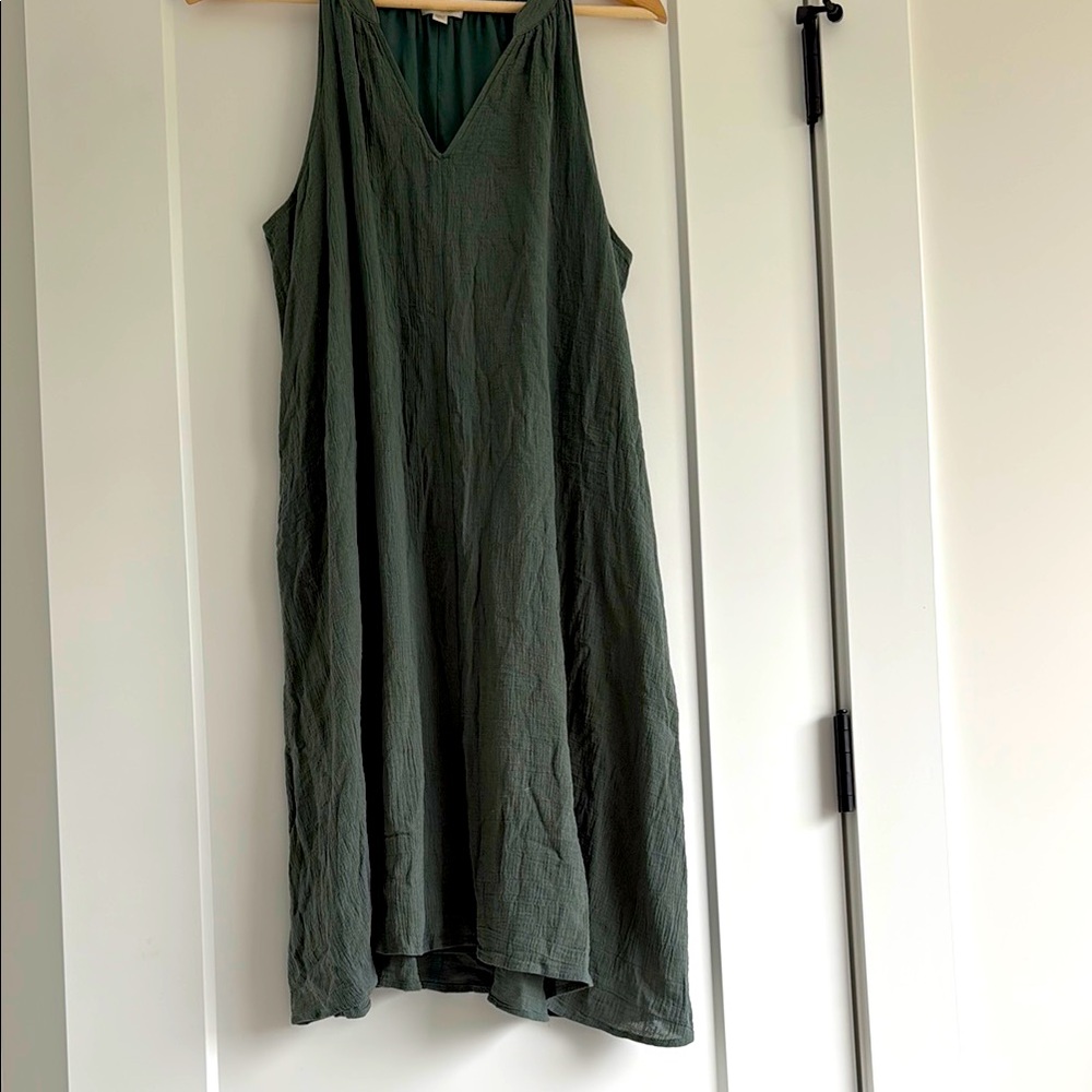 🥰Garnett Hill fully lined gauze dress. Olive green. Size M